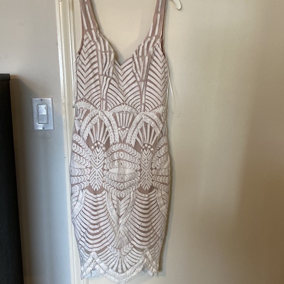 NWT Hello Molly can’t help but wait white dress - Picture 3 of 6